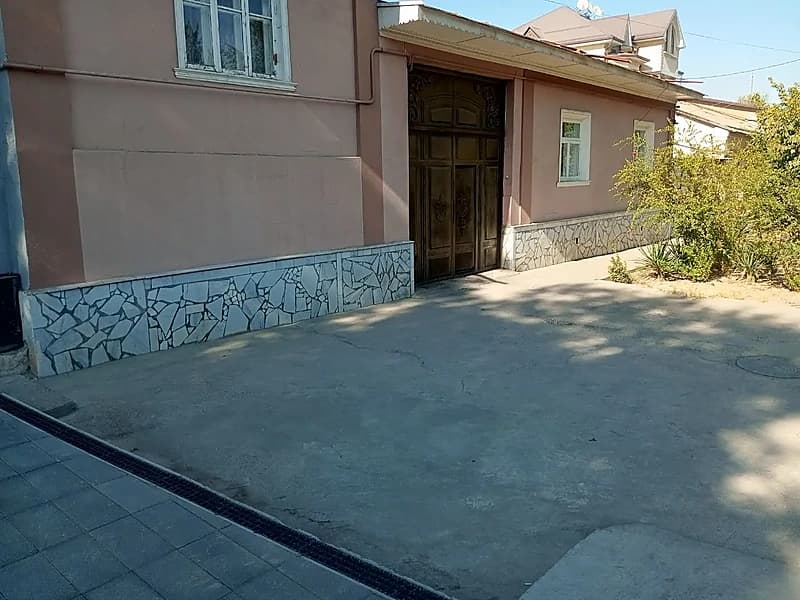 Yunusobodda uchaska sotiladi — 1