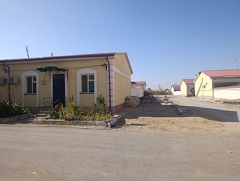 2 Sotixli Kottedj sotiladi Buxoro viloyati, Qorovulbozor shahri, — 1