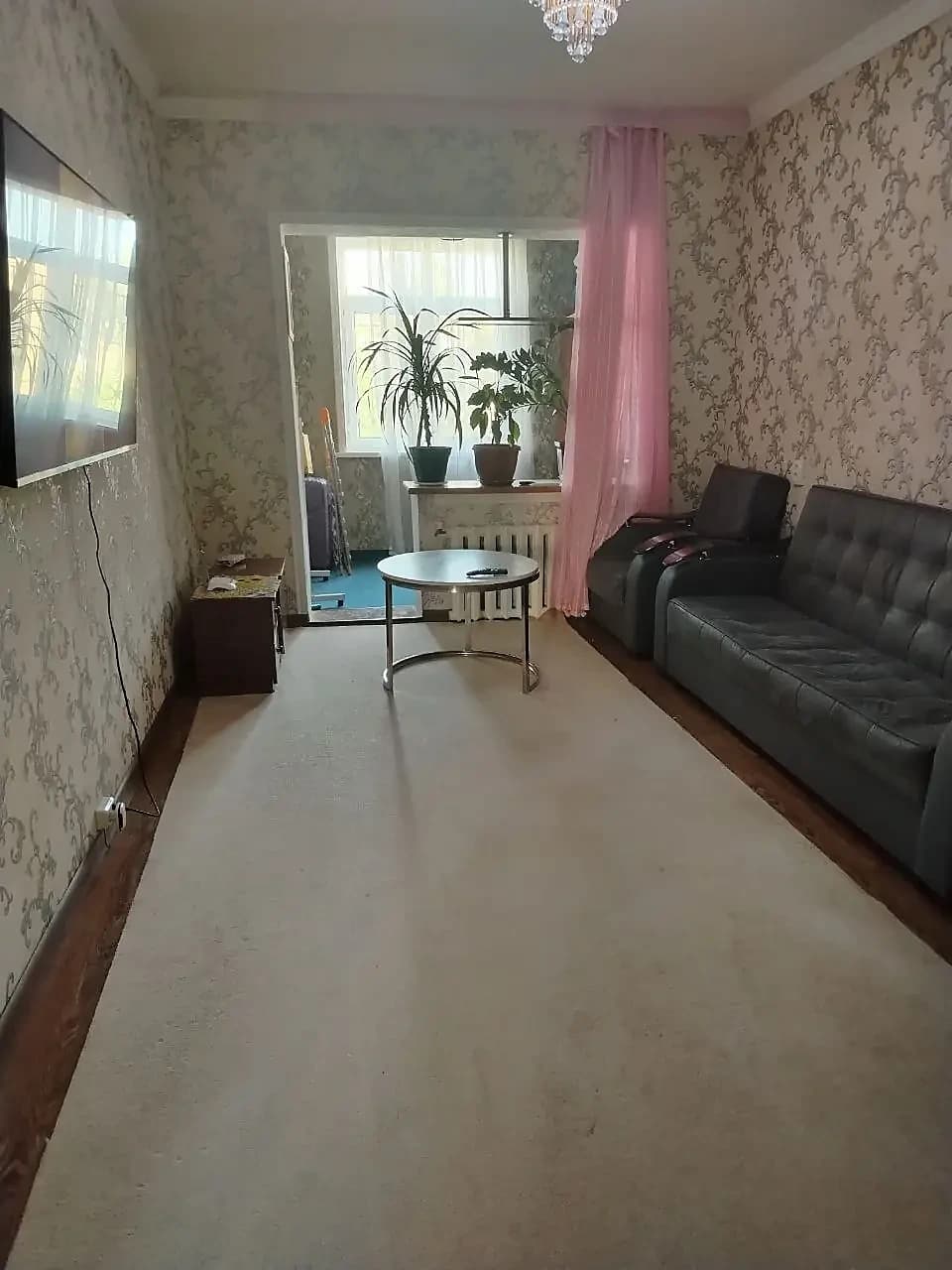 Yunusobod 17 kv 1 xona