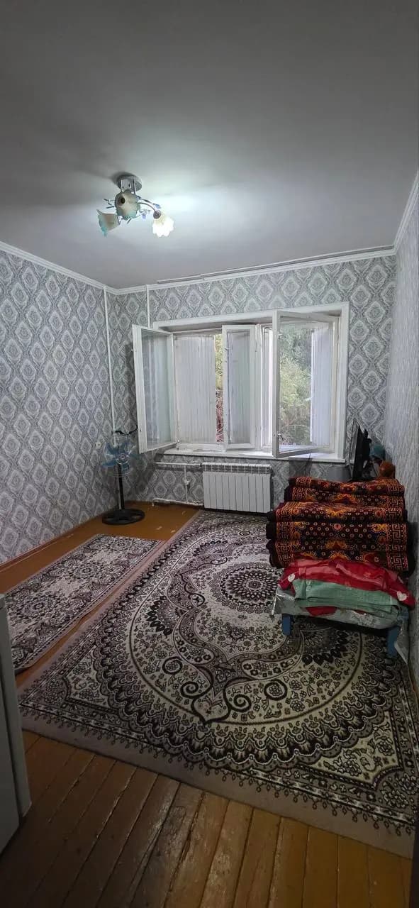 Продаётся бывшее общежитие Бадамзар ориентир РУВД — 1