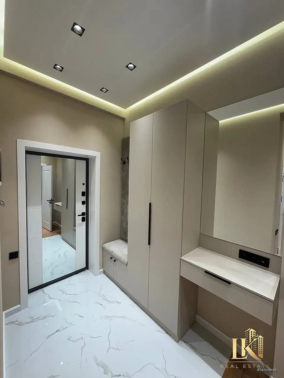 #9800 Продаётся: Яккасарайский район Ул. Шота Руставели НОВОСТРОЙКА КОМПЛЕКС "MODERNO" Застрой. "GRA