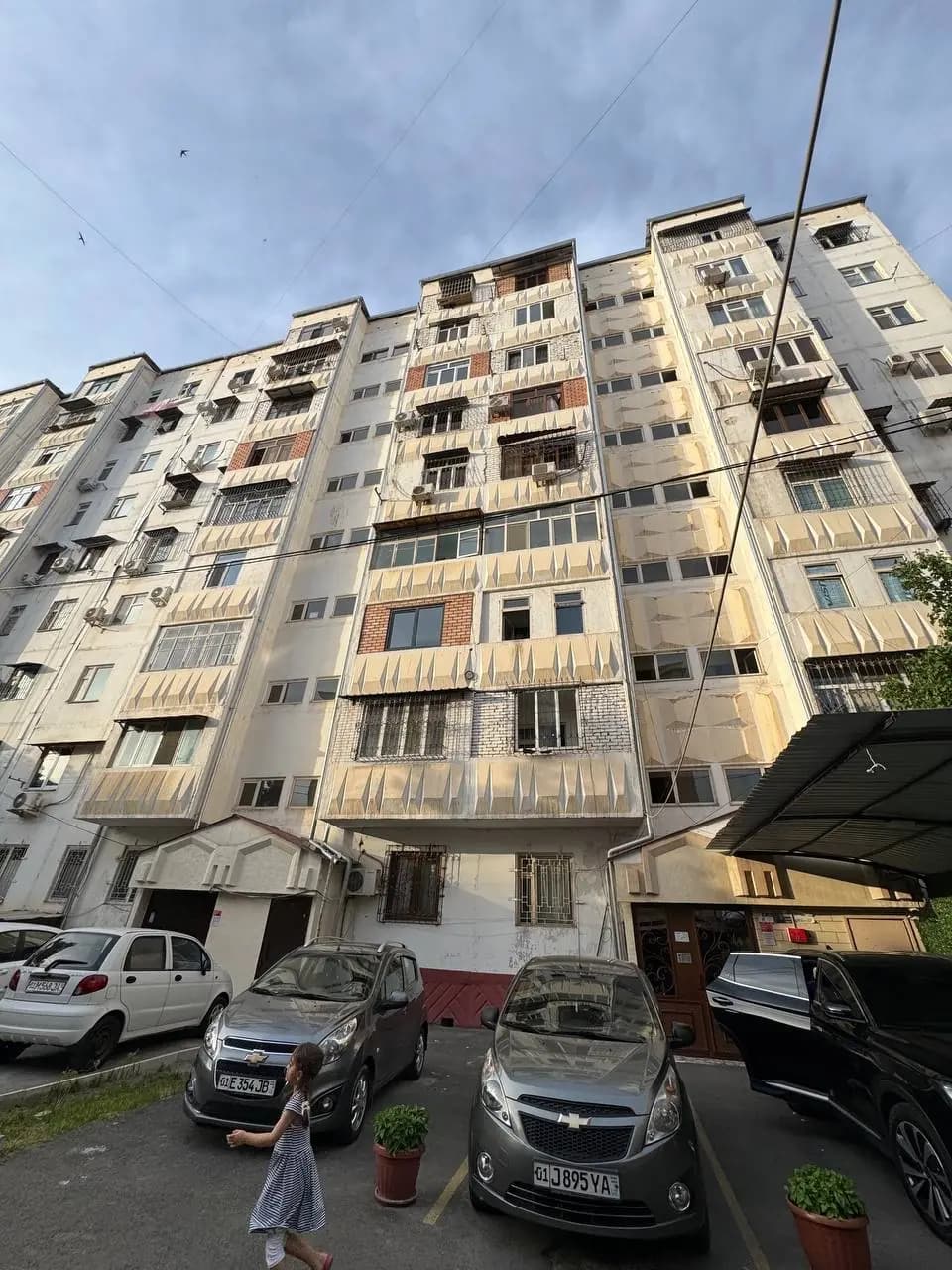 Гунча 2/5/9 Евро ремонт Обш:70 кВ.м Ор.р: Гунча кинотеатр, Тинчлик метро — 1