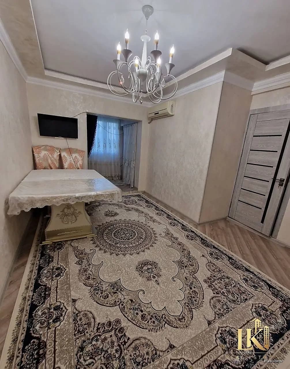 #9800 Продаётся: Яккасарайский район Ул. Бабура/Нукусская Ор-р: 1 нотариальная