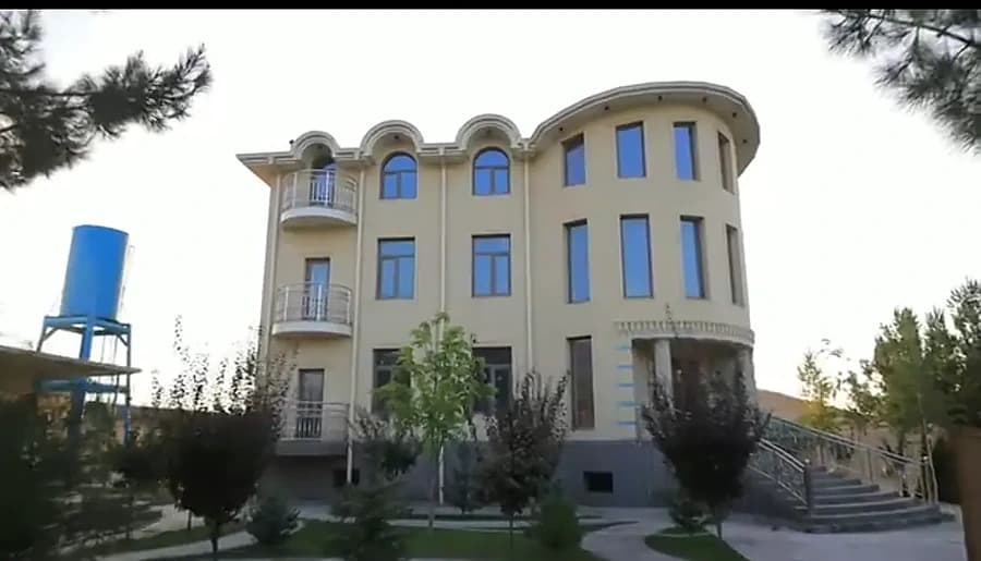 Дача 1 гектор таёр бизнеслари билан — 1