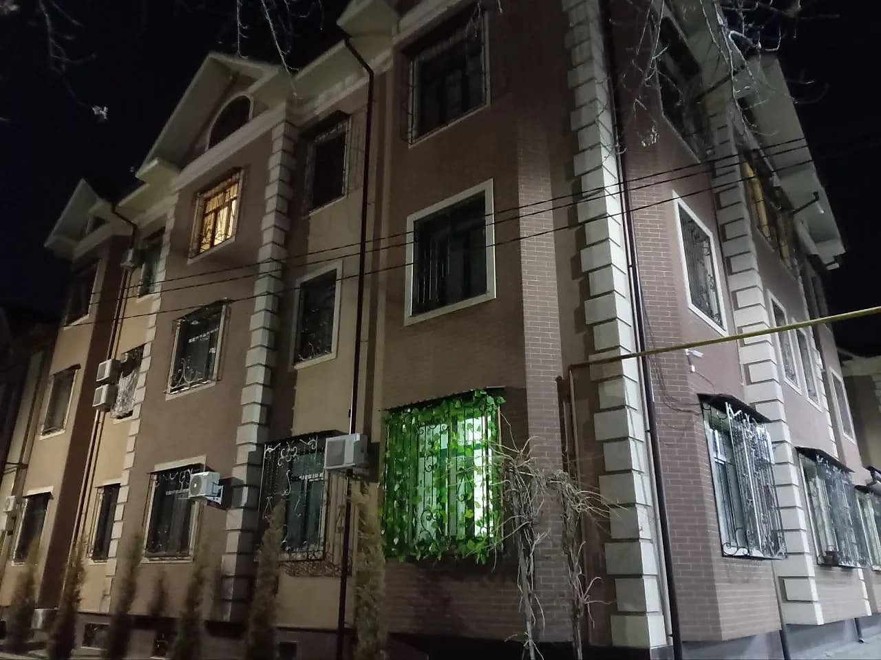 Шайхонтохур туман Белтeпада жойлашган навастройка дублекс квартирамиз 1 еташ 4 хона 140м2 падвал 56м 2 хона — 1