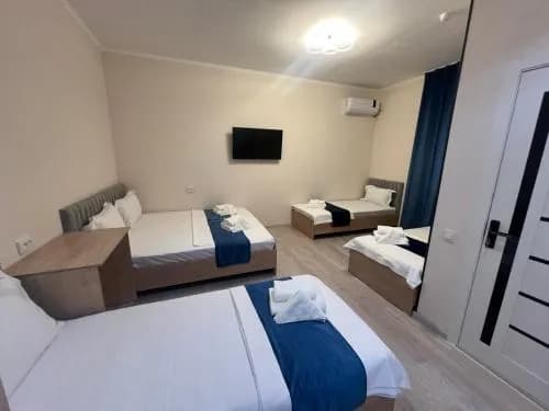 Anhor Hotel — 1