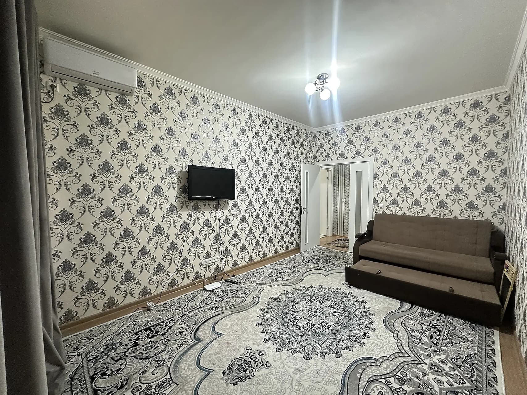 Arenda kvartira Oqtepa sohil boyi 1 hona