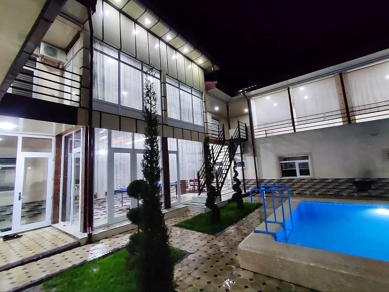 Dacha sentr Olia Ulfatlar uchun 15 kishigacha