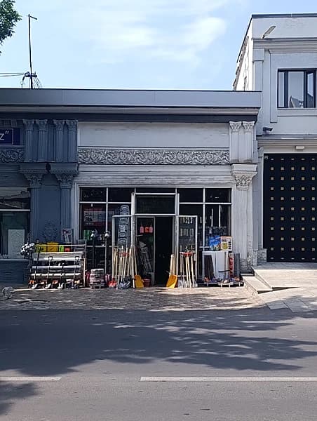 Продается хозяйственный магазин — 1