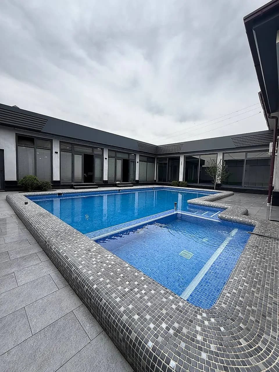 Firdavs Haus — 1