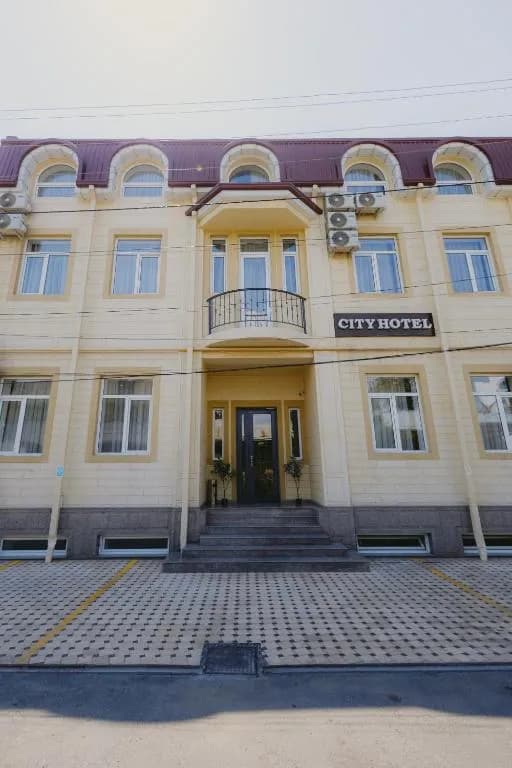 CITY HOTEL — 1