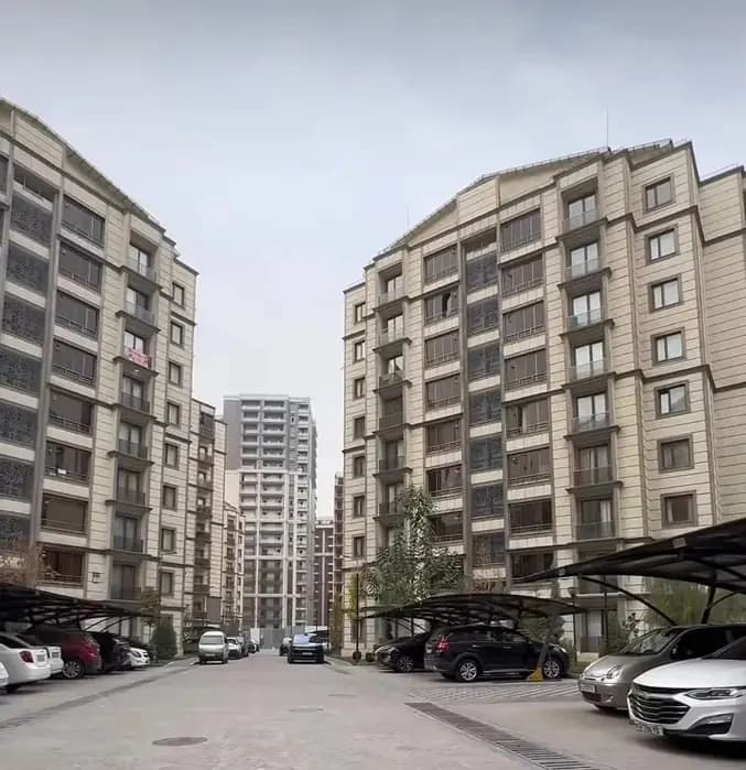 1-xona srochniy yaka saroy — 1