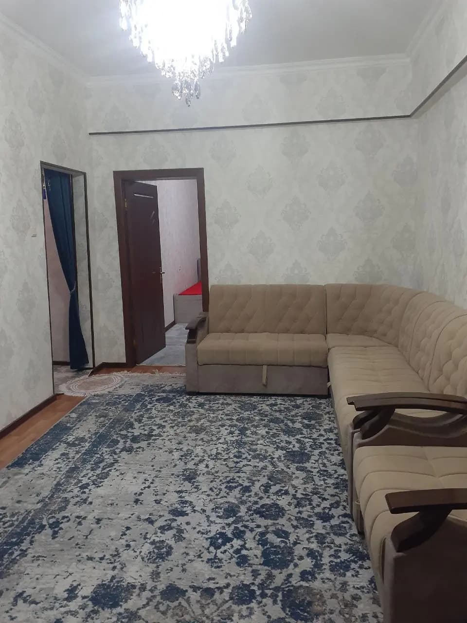 Сергили 6 А 2хона 3 хона қилинган 48 кв+кладофкага ошхона кўчирилган метро мактаб бохча ёнида нархи 59000y.e. — 1