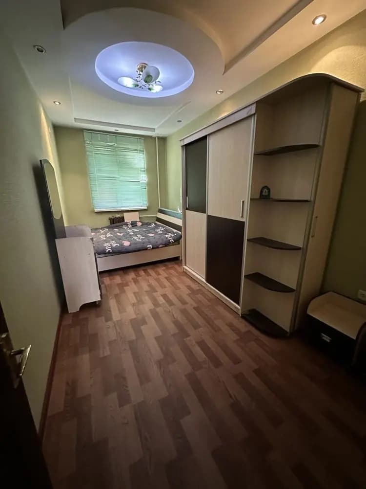 MirzoUlugbek Ялангач 2/2/4 — 1