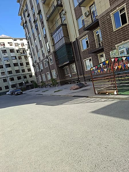 Chilonzor Kichikbeshyogoch 2/9/9 — 1