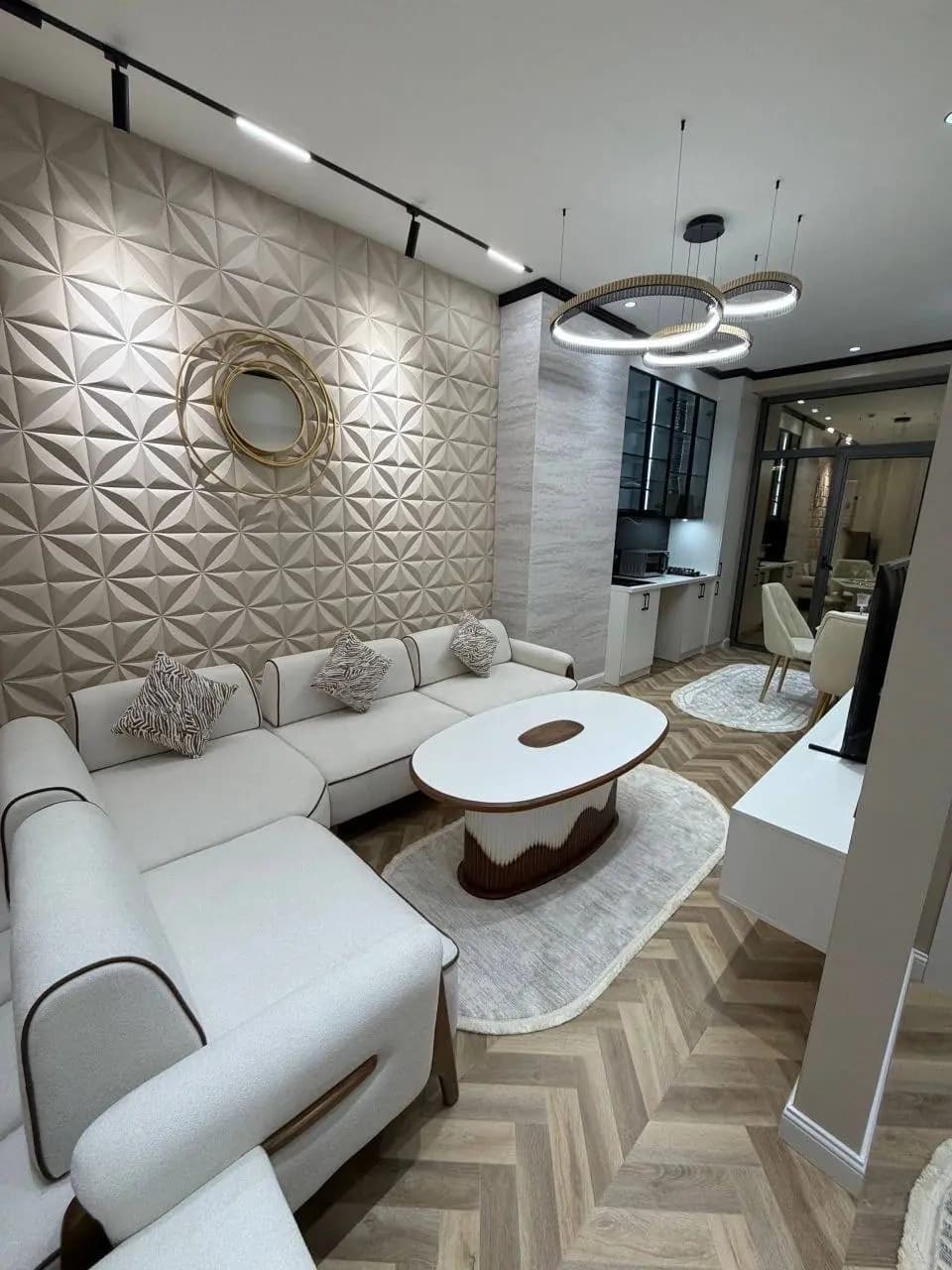 Продается 2х комнатная квартира,ЖК Империал Клуб Сити,Алайский,40м2 — 1