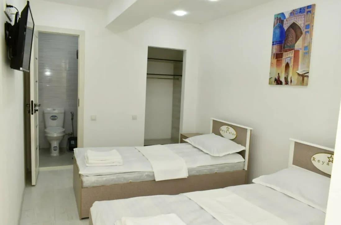 OILA HOTEL — 1