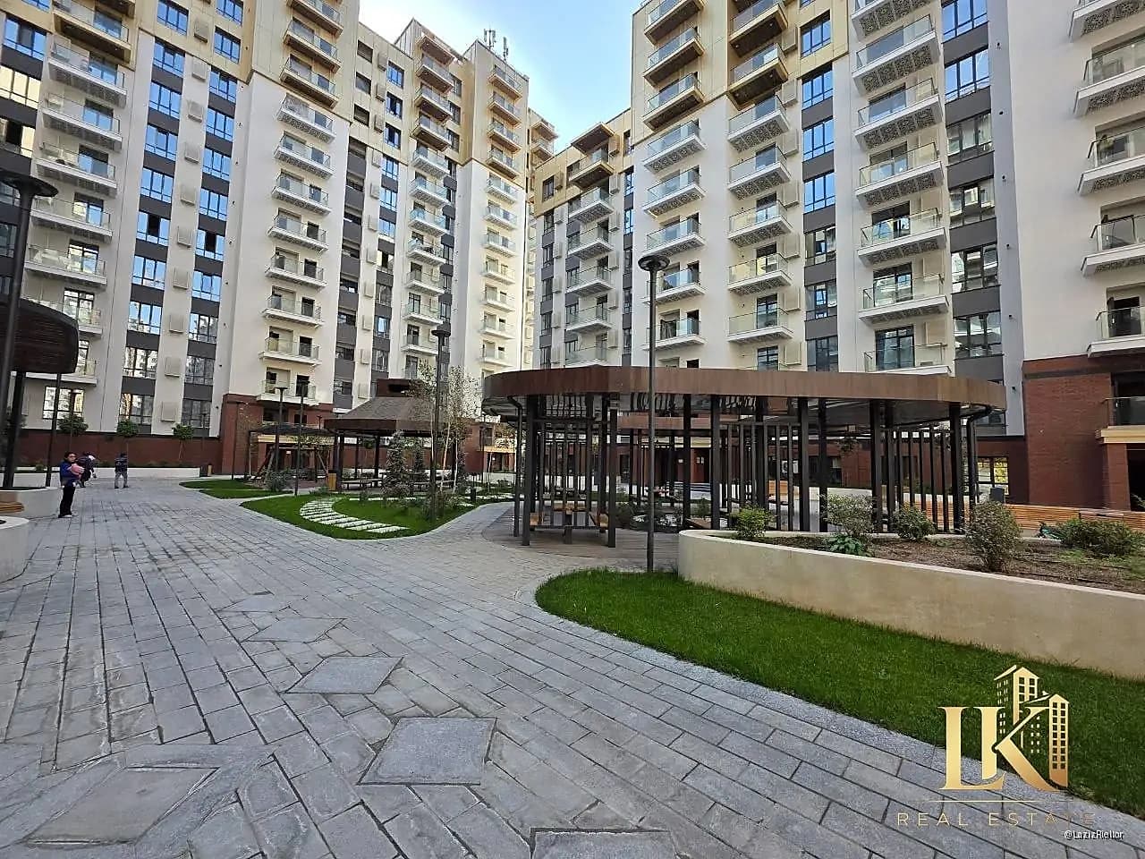 #9800 Продаётся: Мирзо-Улугбекский р-н НОВОСТРОЙКА КОМПЛЕКС "O'z Mahal" Застрой. "Golden House"