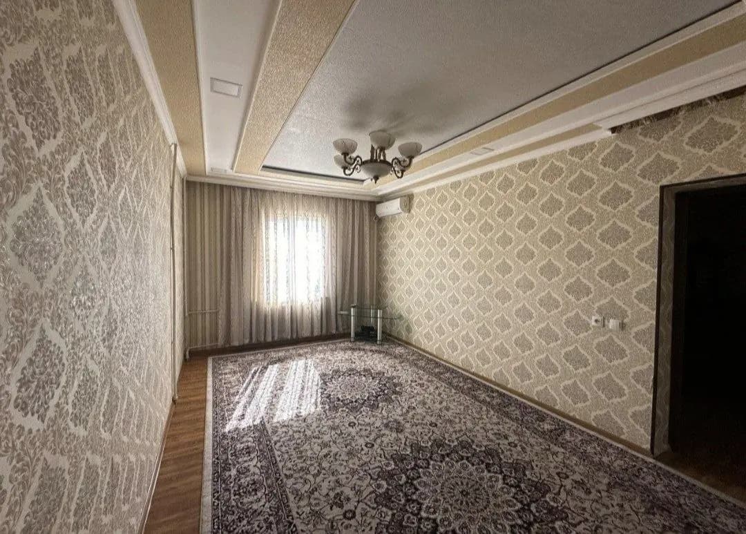 SERGELI STRAYTEL — 1