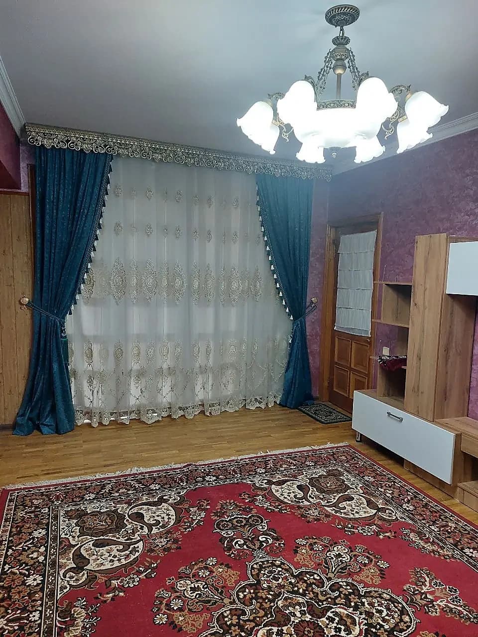 Yunusobod 7-kvartalda 4xonali 4/4/4