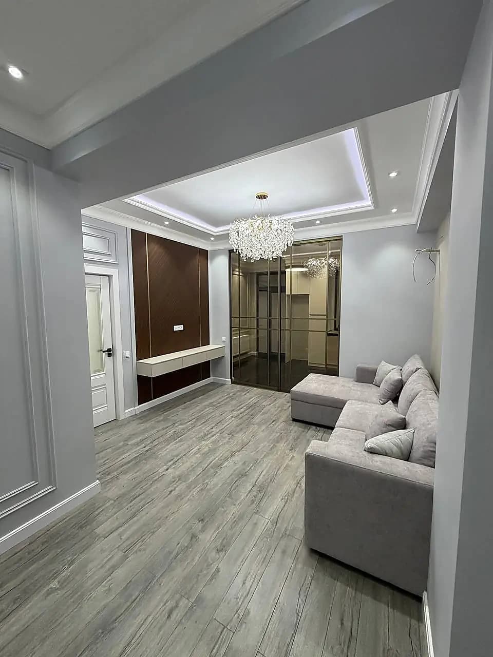 Darxan Residence 2/10/12 #A
