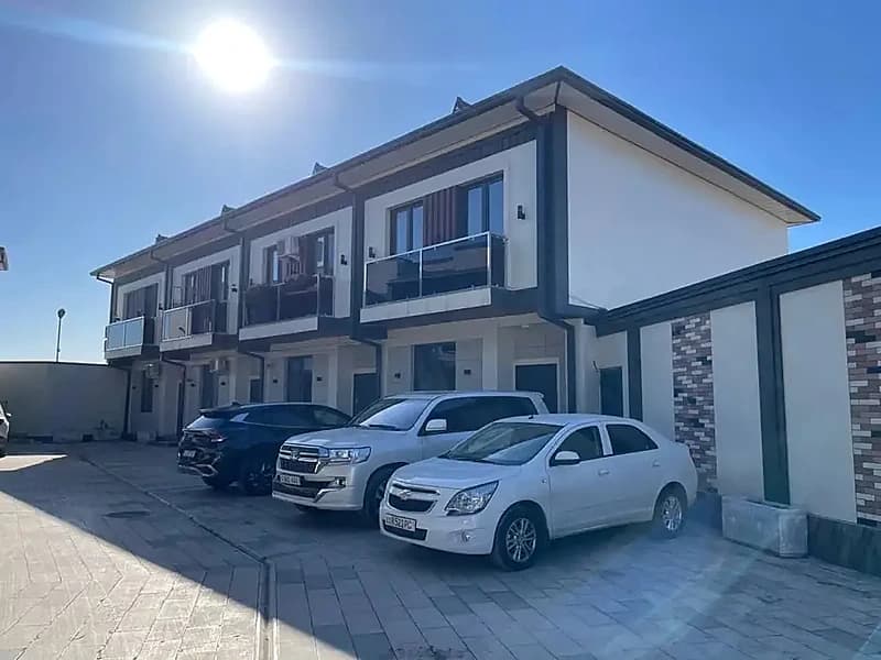 Продается коттедж Townhouse в Мирзо-Улугбекском районе, ор-р Циолковский, Рублевка перекресток. — 1
