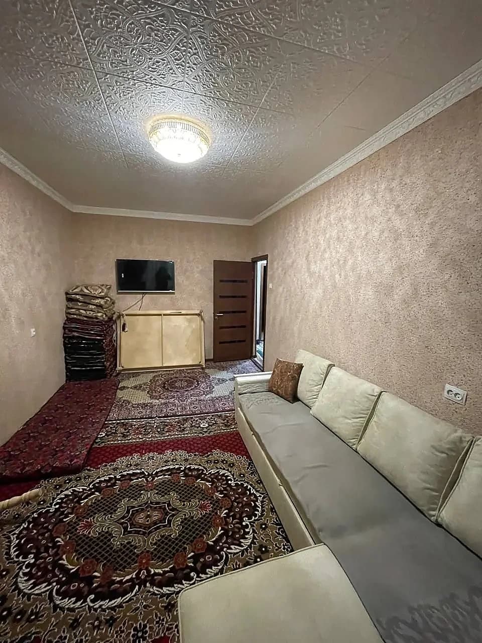 Продажа мв.Феруза(221школа) 2/4/4