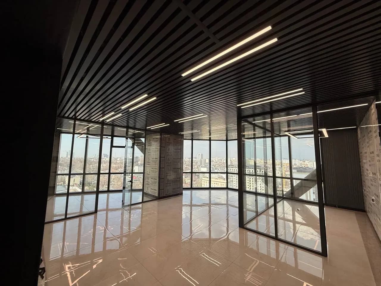 Nejiloy Arenda Piramit Tower