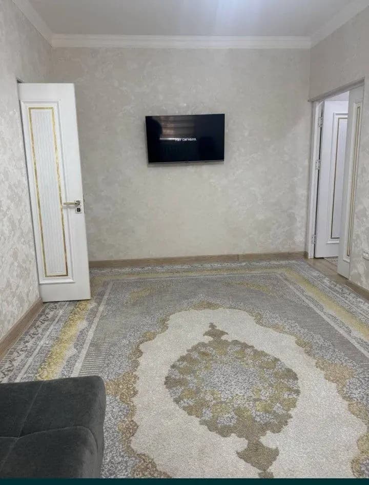 ARENDA: YAKKASAROY TUMANI BOSHLIQ — 1