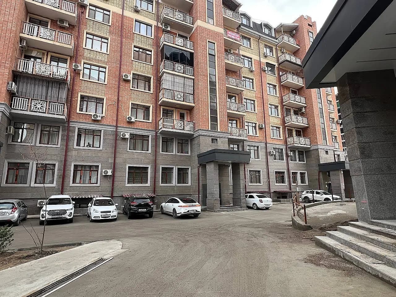 Mashxadi Residence 3/4/8 #a — 1
