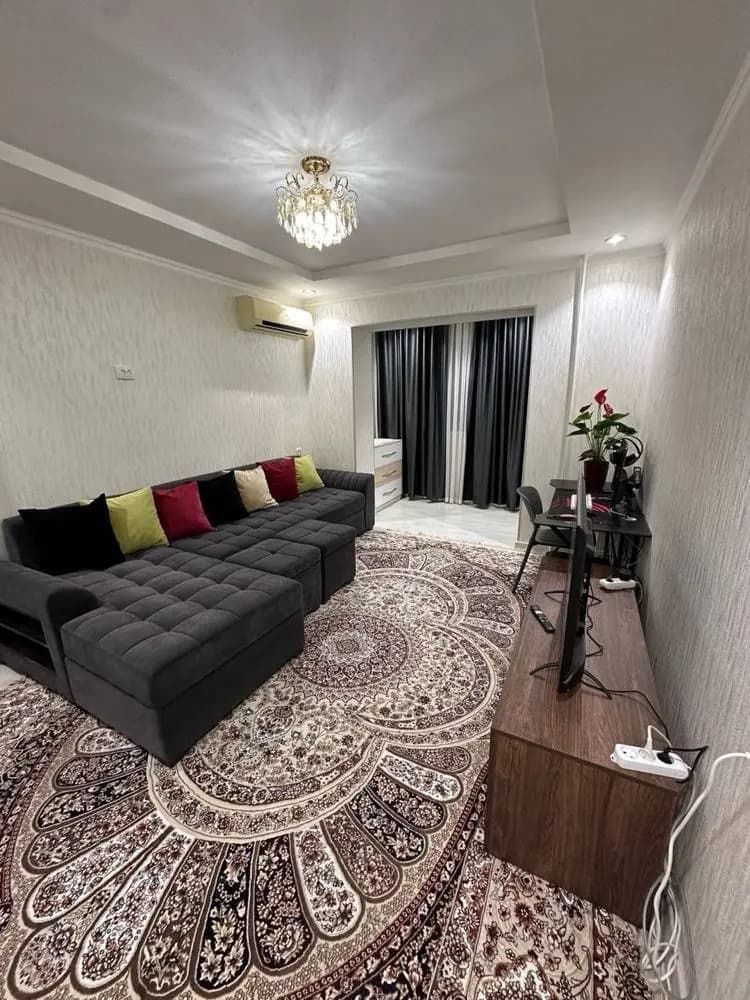 V6615 ПРОДАЕТСЯ 2/1/4 на:Себзар Ор.р:ТЦ Ривьера — 1