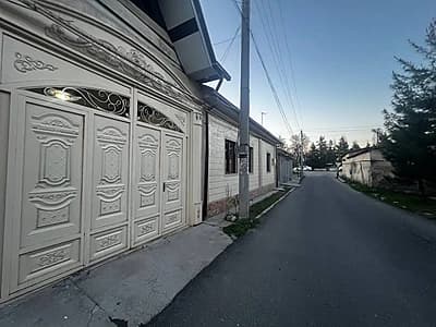 Бектемирда тайёр ховли сотилади — 1
