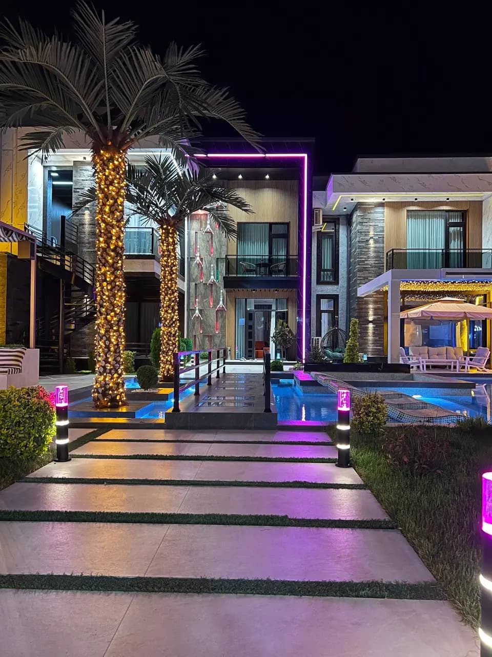 DACHA CHORVOQ (ABU DHABI🏛️) — 1