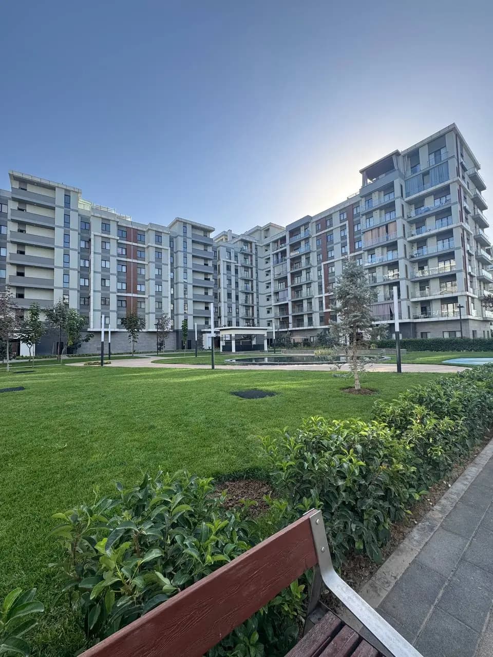 ЖК Gardens Residens Tashkent city  Шайхантахурский район Вид на двор 3/3/8 100м2 — 1