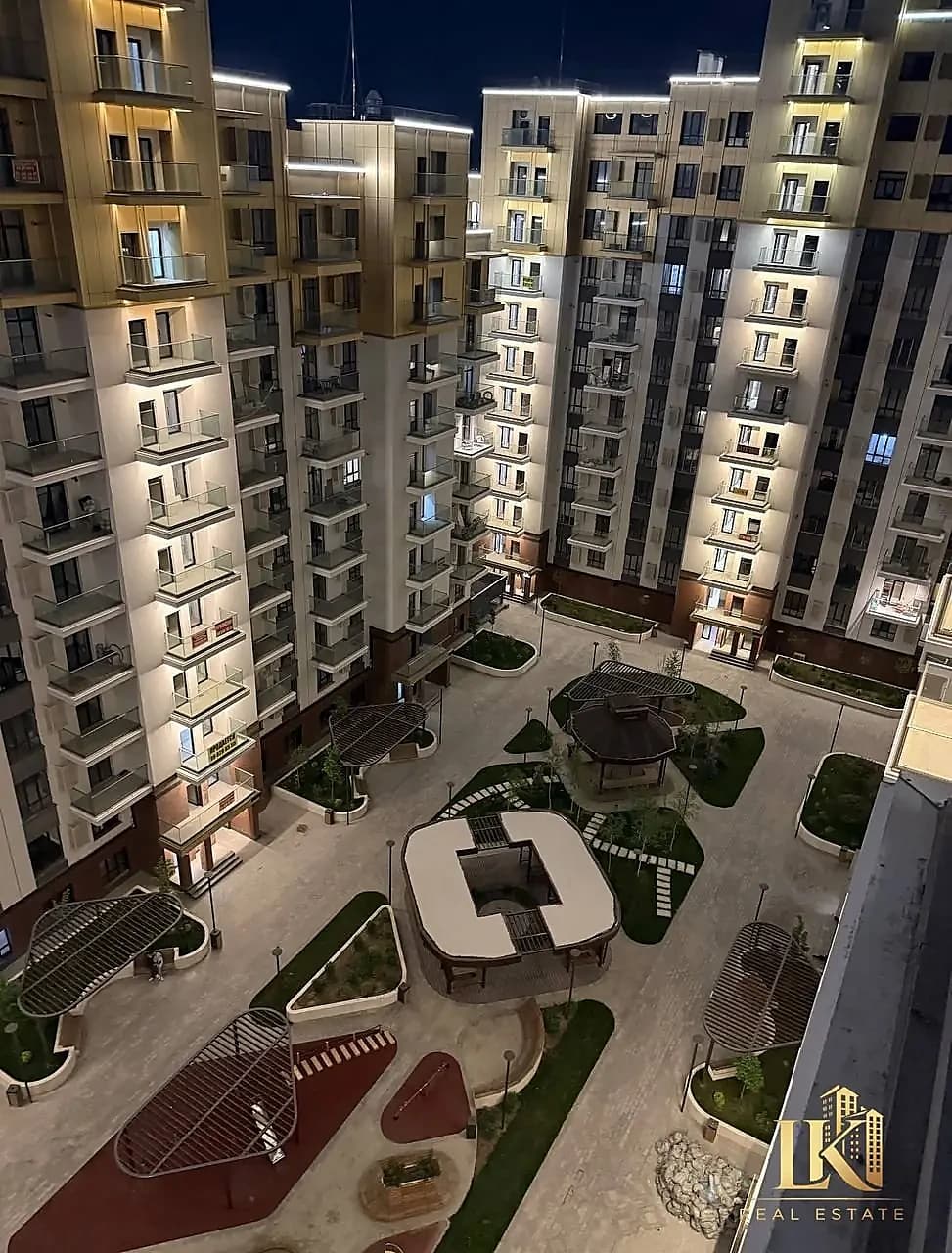 #9800 Продаётся: Мирзо-Улугбекский р-н НОВОСТРОЙКА КОМПЛЕКС "O'z Mahal" Застрой. "Golden House"