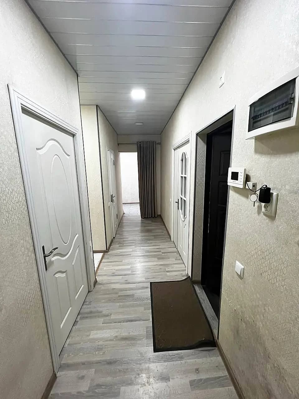 Юнусабад 12 кв 2/1/4 (58м2) метро Туркистан
