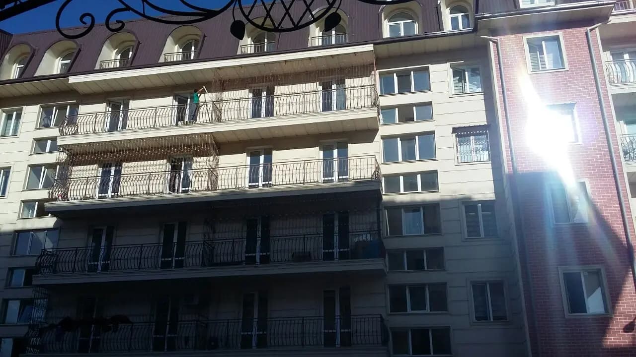 Своя новостройка Камолон 2 ком 5 этаж — 1