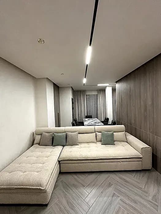 Сдаётся щикарная квартира на М.Улугбеке, ЖК "Akay city", ор-р: Дархан! ID; 16535