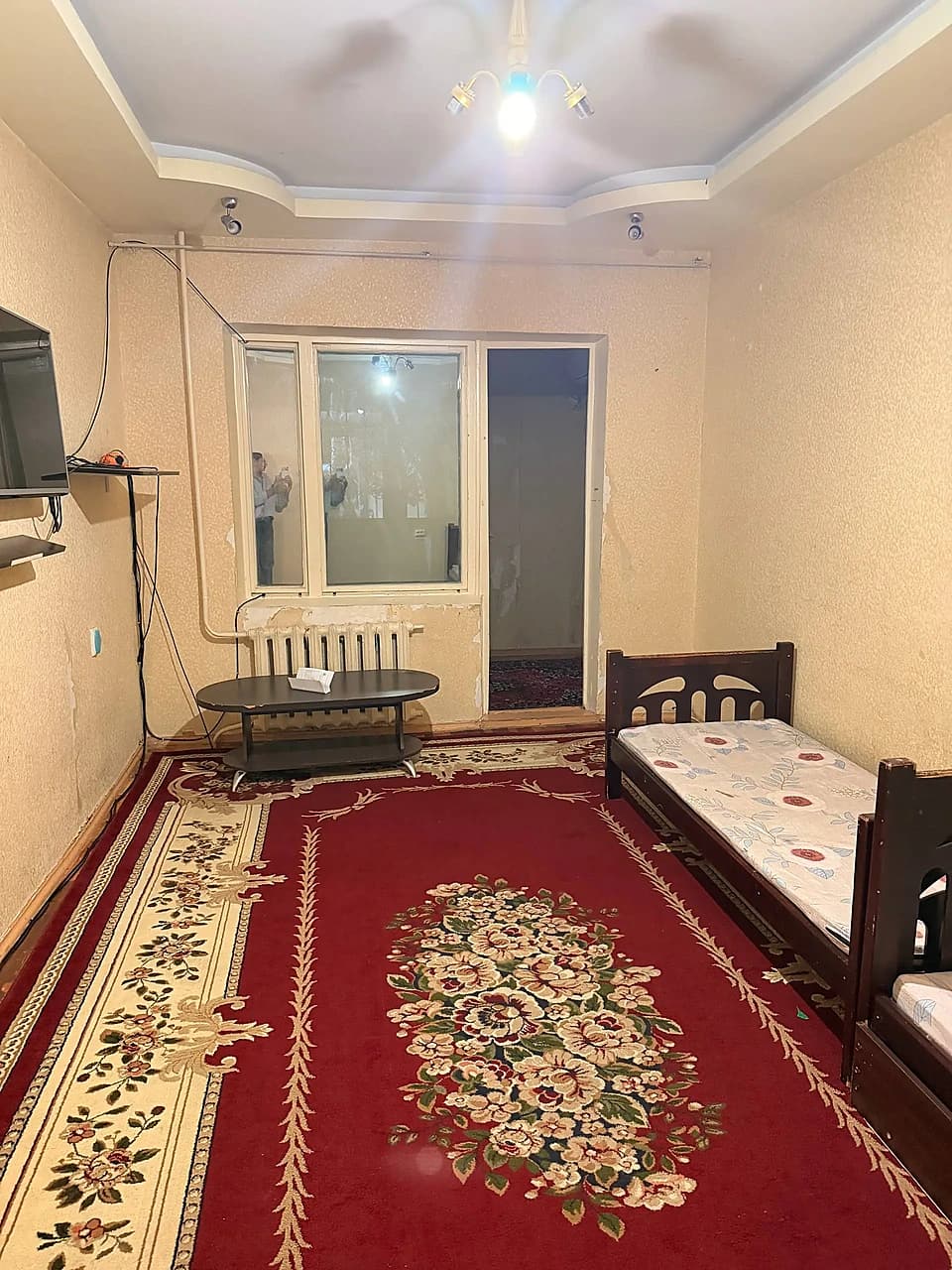 Продажа 1/1/5 на массиве Ахмад Югнакий, 45кв.м.