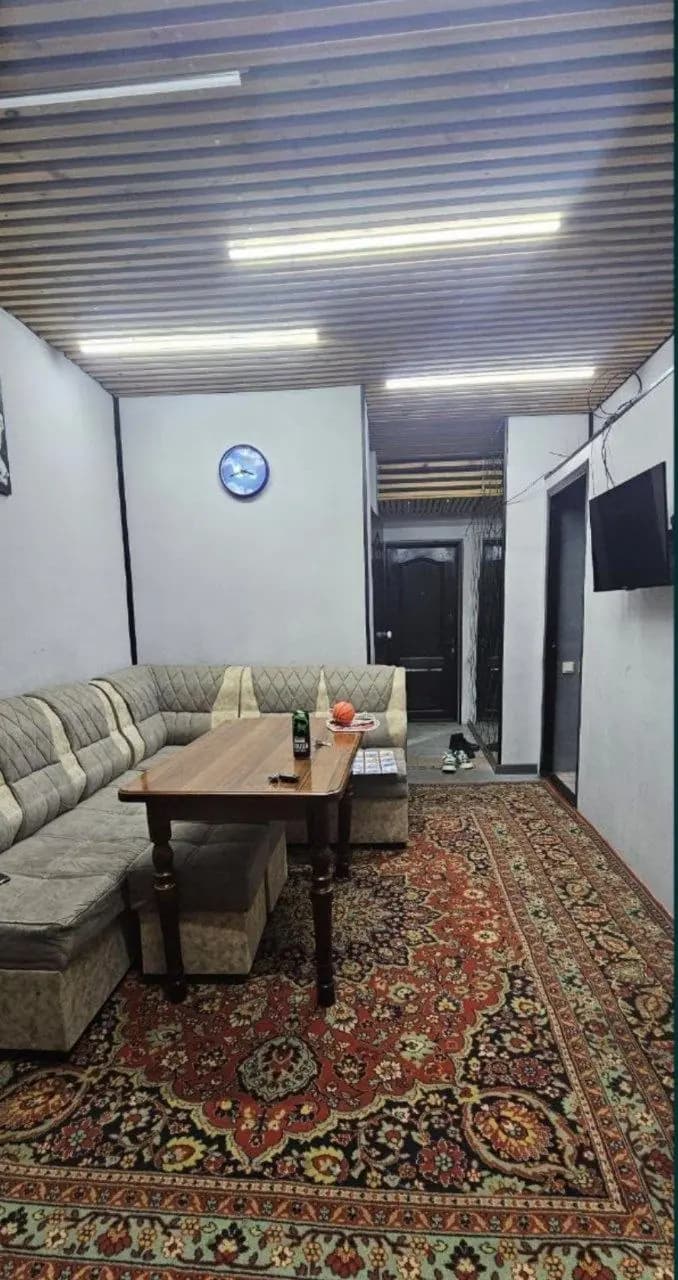 ARENDA: MIRZO ULUG'BEK TUMANI QORASUV 6 — 1