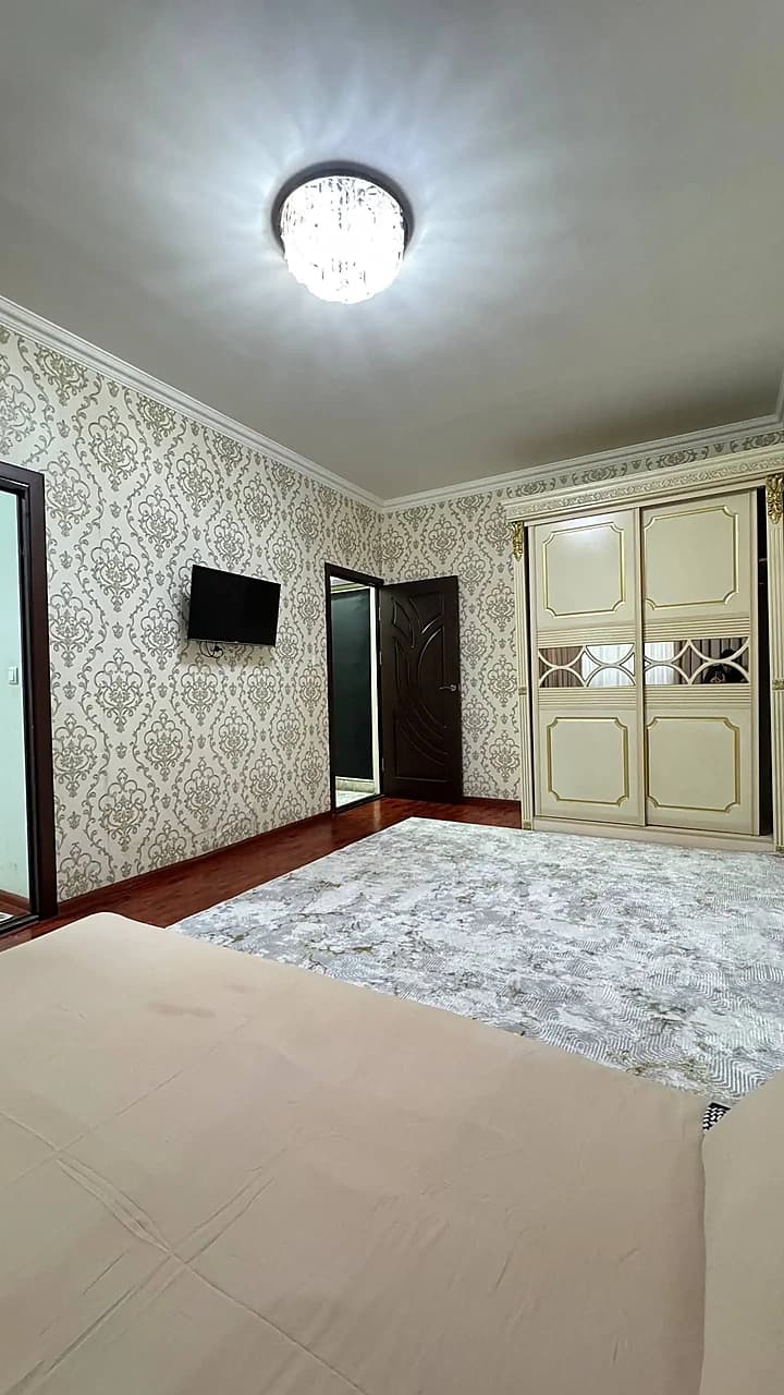 - Метро М.Улугбек Чилонзор-6 1\2\4