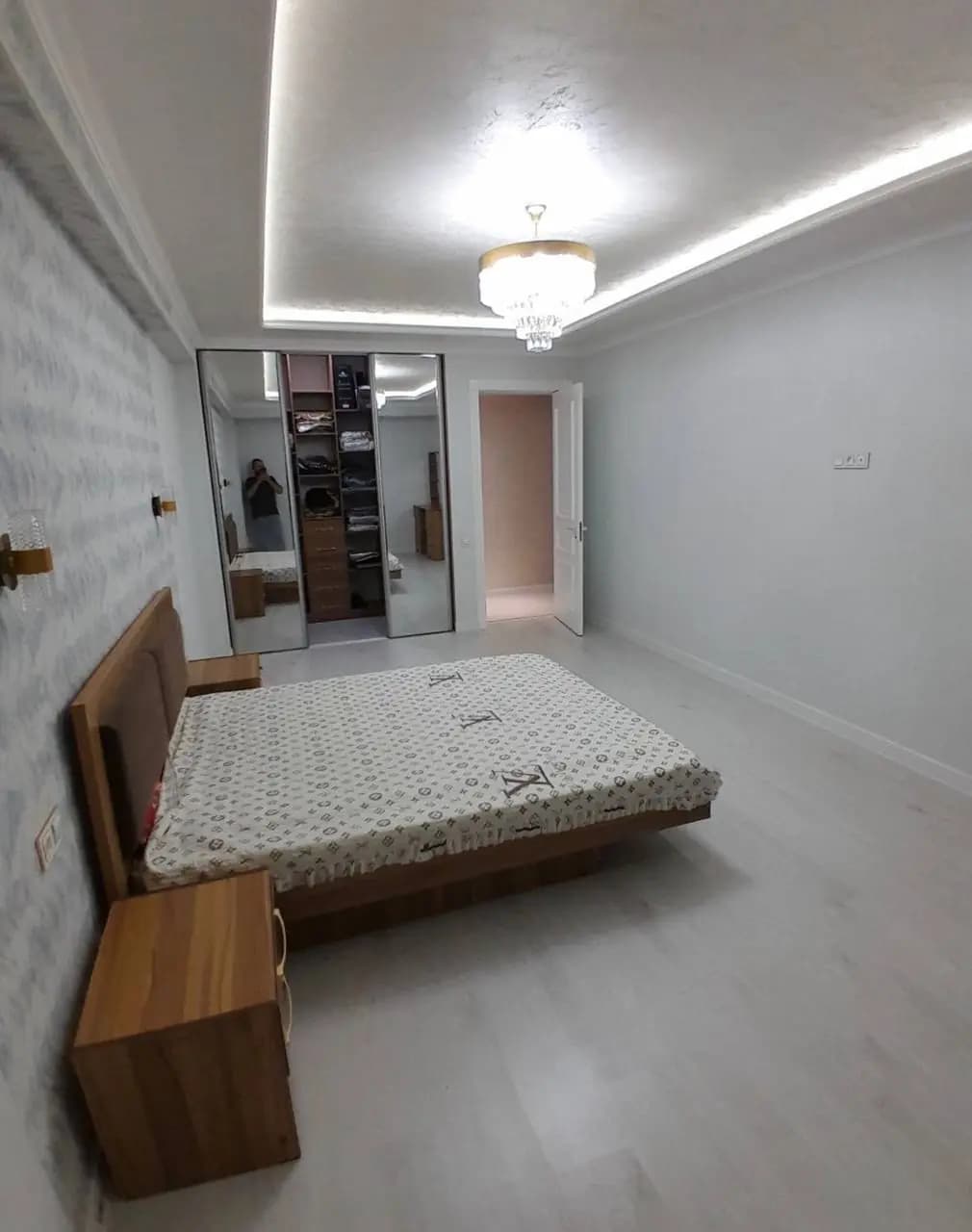 Arenda zamon toyxona bitonka 6 xona — 1