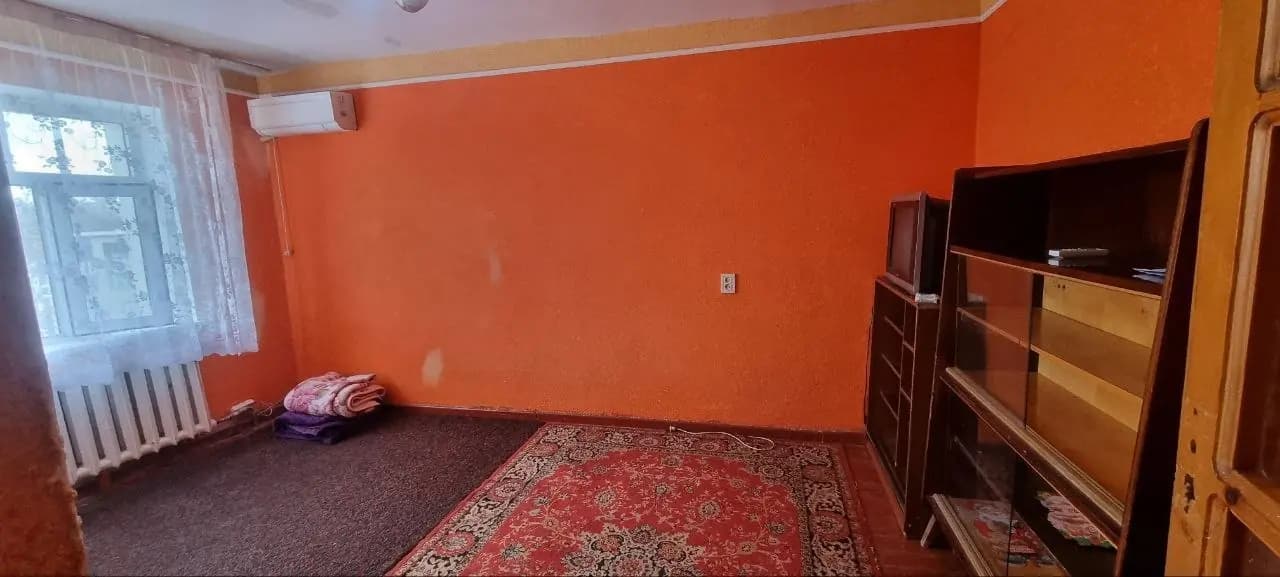 Яшнобод район прадается квартира 1 ком.н — 1