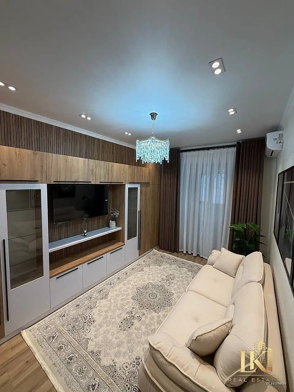 #9852 Продаётся: Мирабадский район Ор-р : Уз Бум Улица Фаргона йули Новостройка Golden House Ж/К Oz