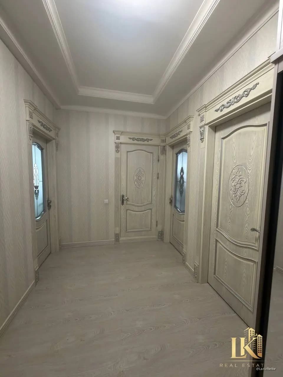 #9852 Продаётся: Шайхантахурский район Себзар Новостройка Ж/К Golden House — 1