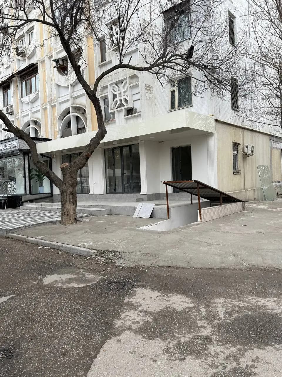 Продаётся НЕ ЖИЛОЕ ПОМЕЩЕНИЯ ВЫГОДНАЯ ИНВЕСТИЦИЯ!!!  2 квартал  Универсам рынок — 1