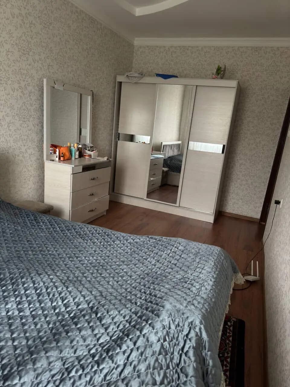 ПРОДАЕТСЯ Квартира  на: Нукус  Мирабадский район Ор.р: Гламур — 1