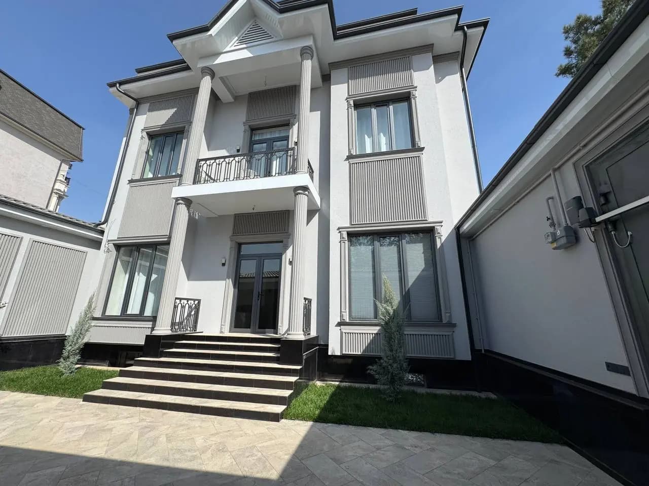 ЕВРО ДОМ МИРЗО-УЛУГБЕК IT PARK  GREEN APPLE 2,7 сотки  350 кв.м — 1