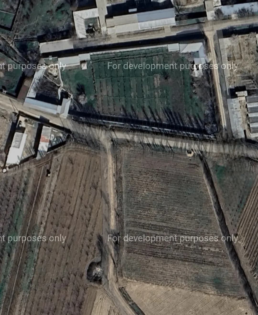 Hovli sotiladi — 1