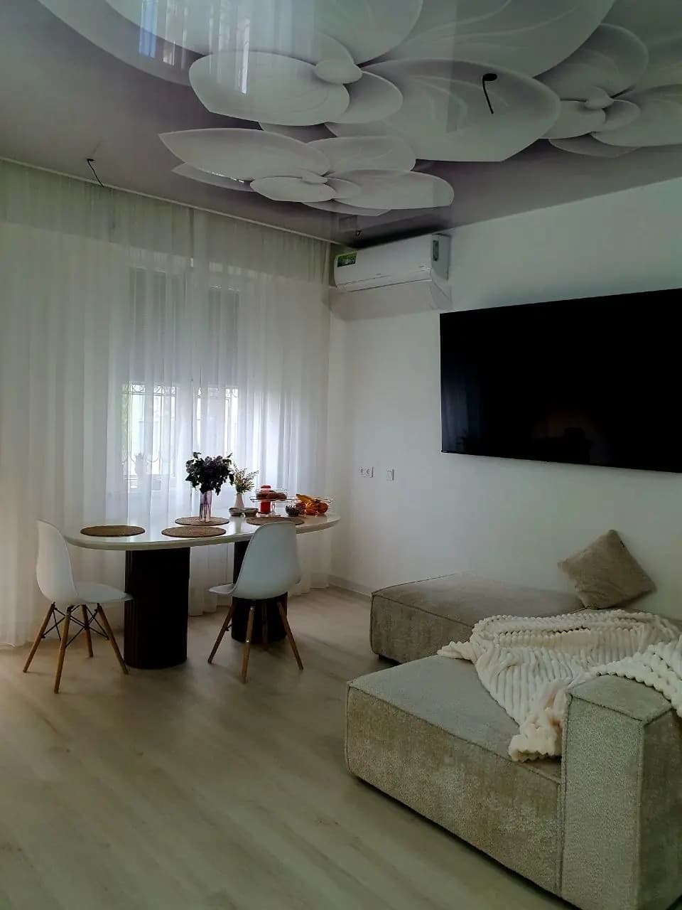 Просторная 3к квартира (82 м²) в новом доме с закрытым двором — 1